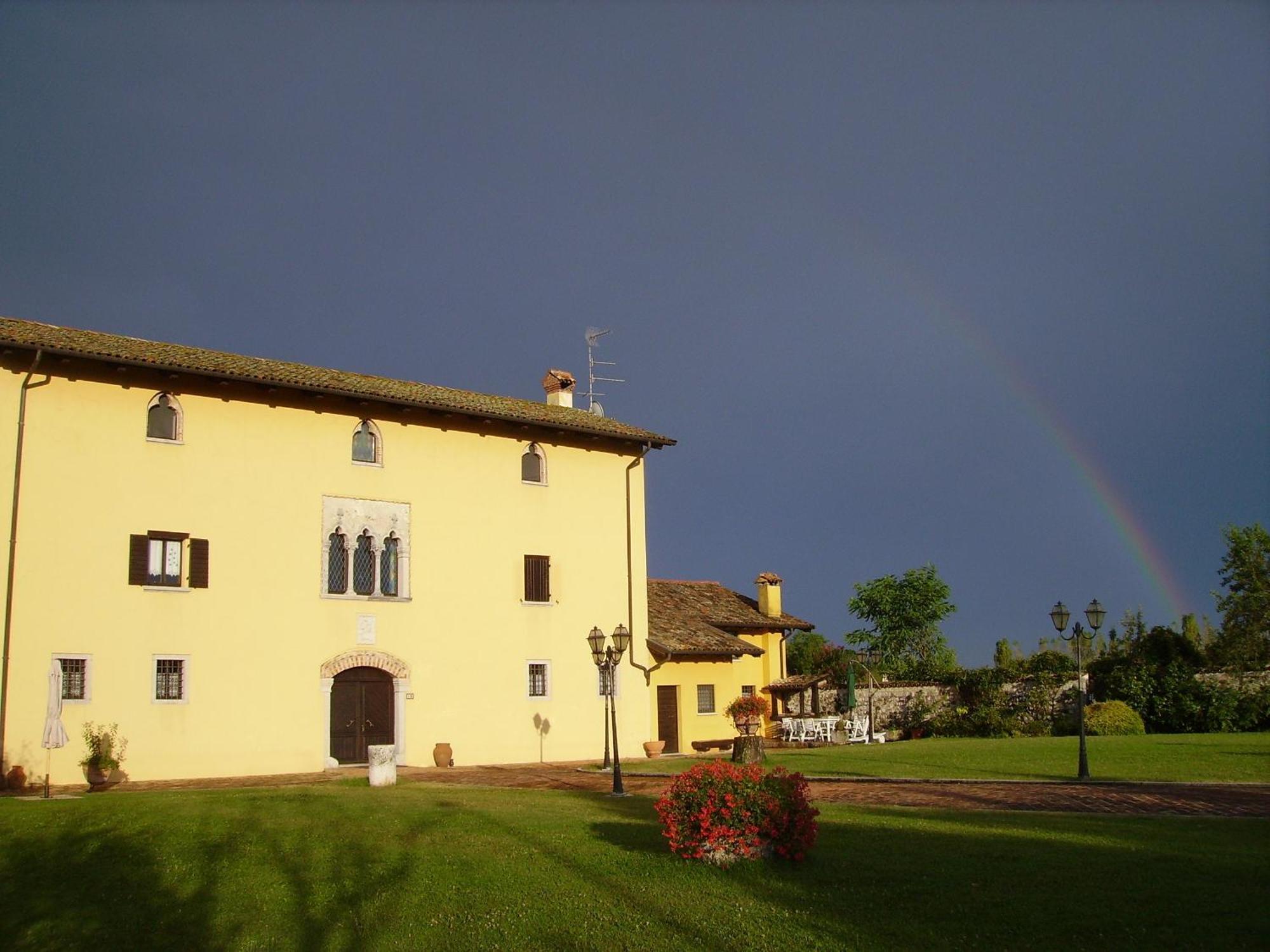 Agriturismo Domus Magna Povoletto Kültér fotó