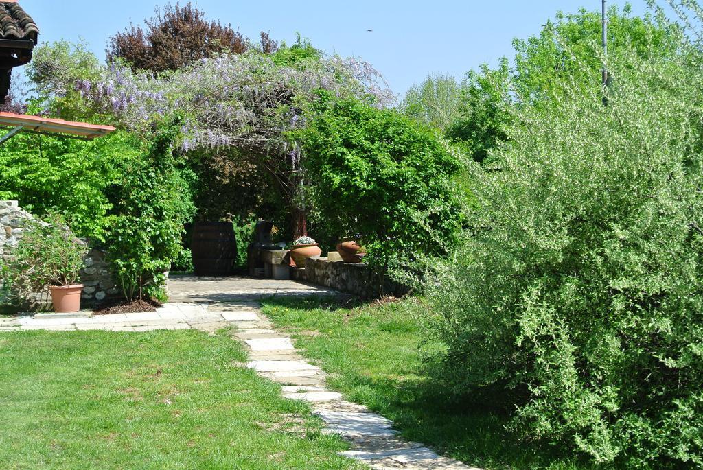 Agriturismo Domus Magna Povoletto Kültér fotó
