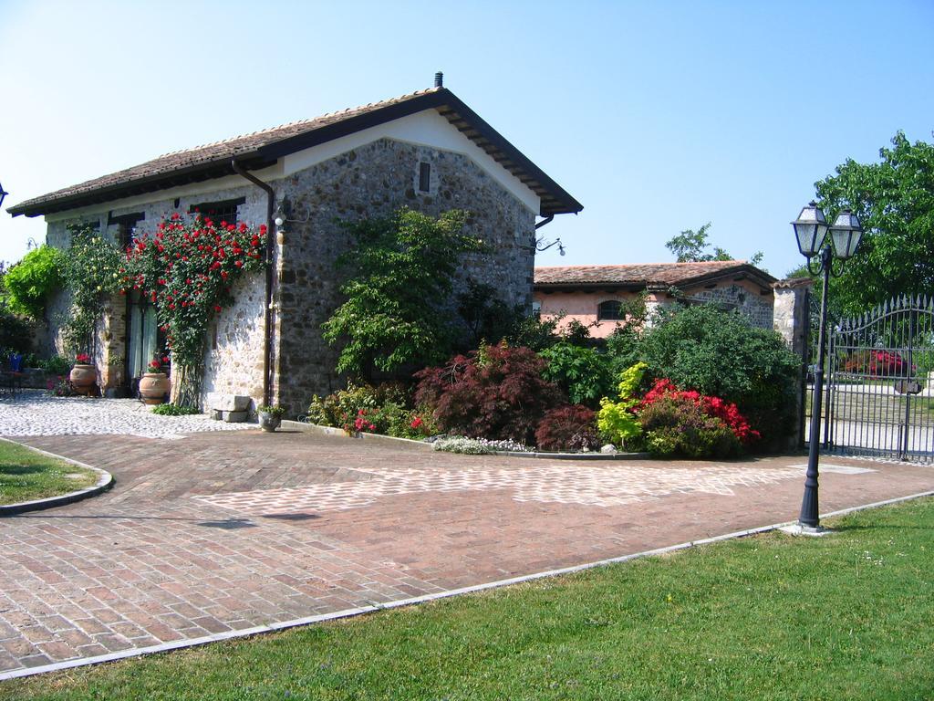 Agriturismo Domus Magna Povoletto Kültér fotó